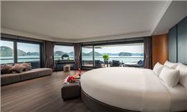 Executive terrace suite